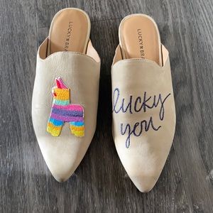 Lucky brand slides